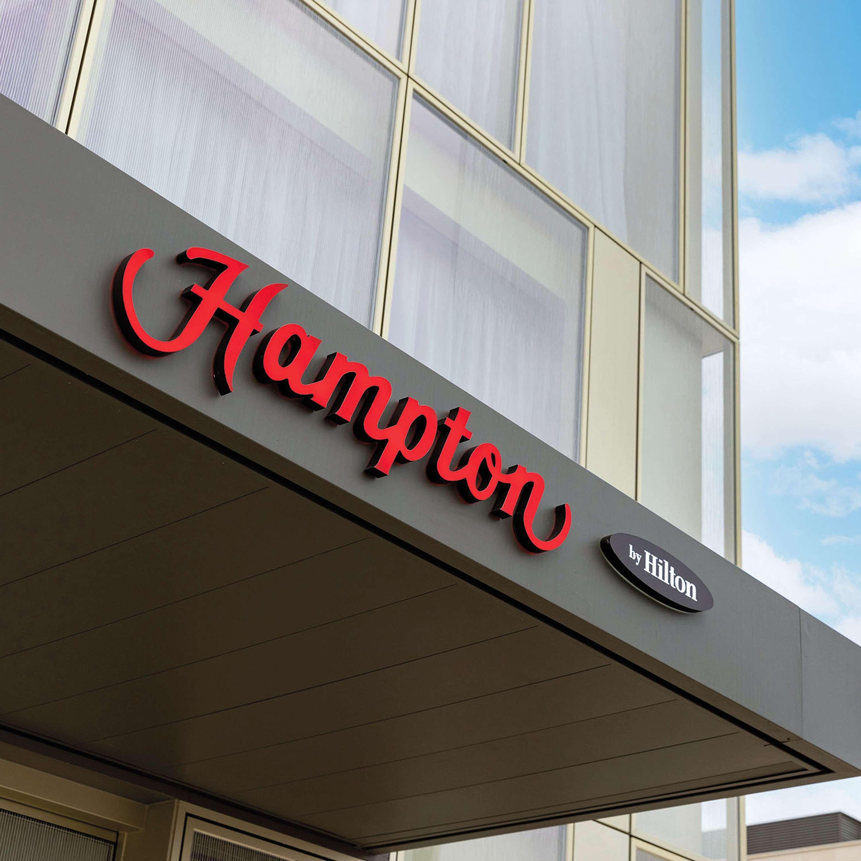 Hampton By Hilton Tours Centre, France Hotell Exteriör bild